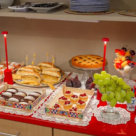 Alojamento de Acomodação e Pequeno-almoço Fazio 4*